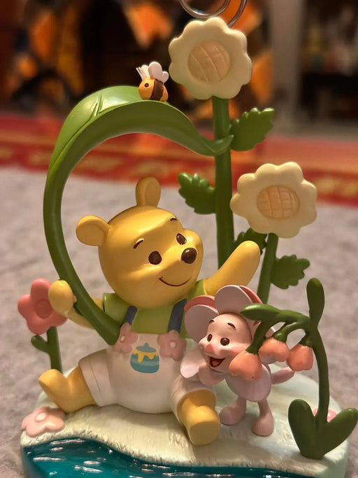 Shanghai Disney 2024 Summer Winnie the Pooh and Piglet Photo Holder Desk Ornament Gift - DAYDREAMING LAND